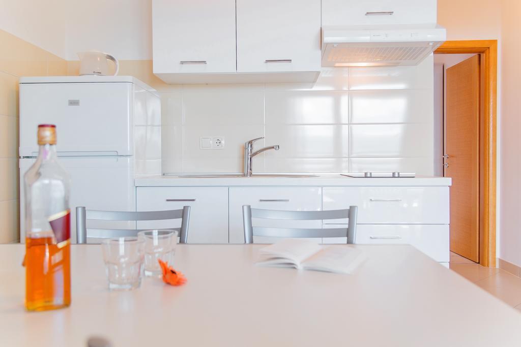 Apartments Sea View โอมิช ภายนอก รูปภาพ