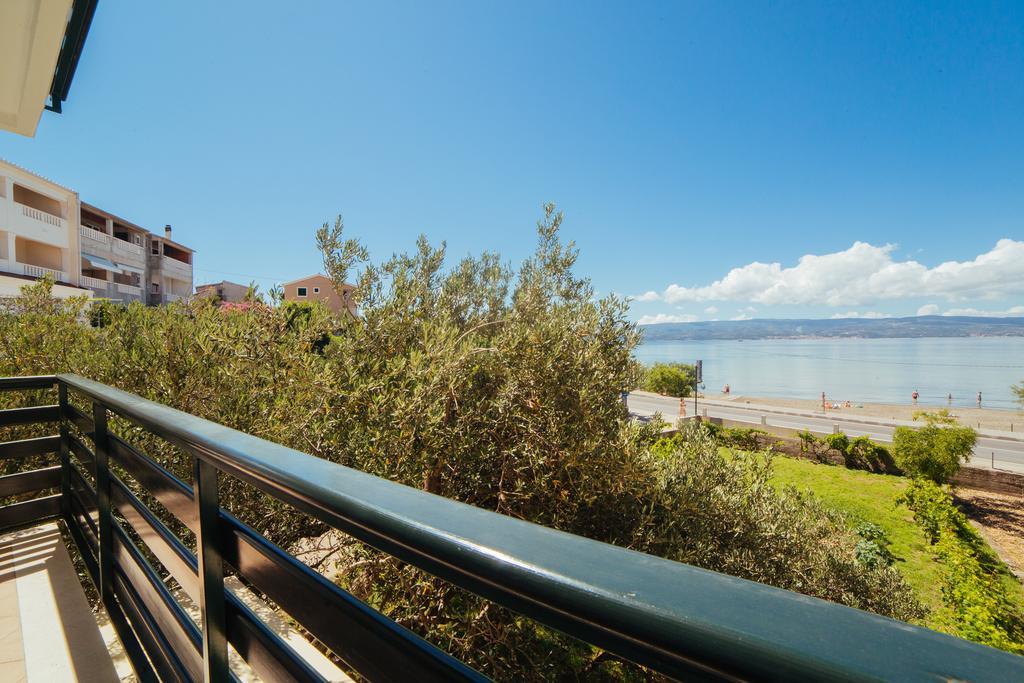 Apartments Sea View โอมิช ภายนอก รูปภาพ